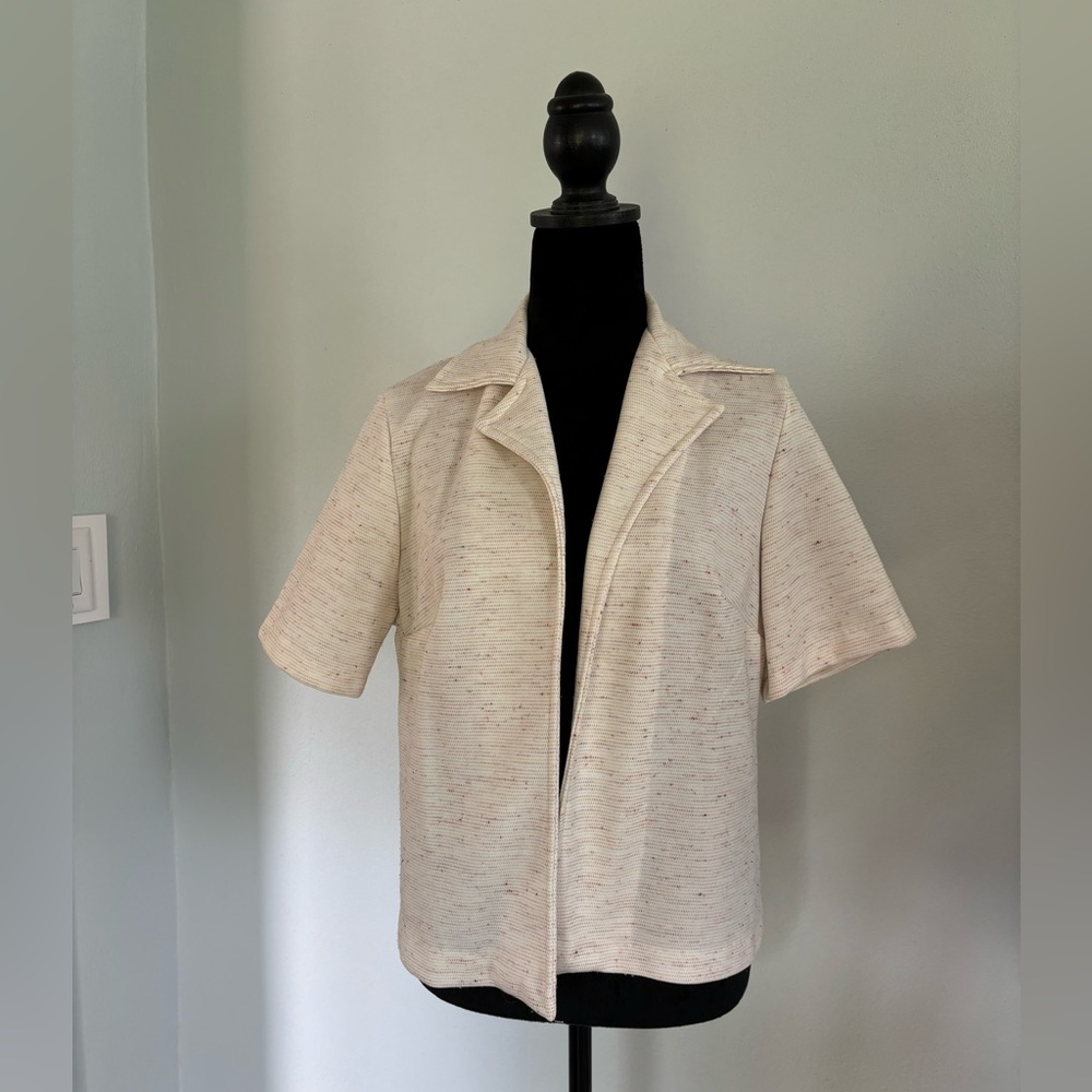 Short-Sleeve Cream Open-Front Blazer Jacket